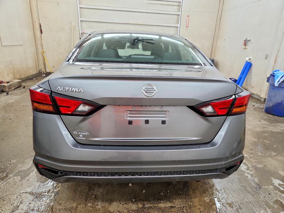 Продаж на аукціоні авто 2022 Nissan Altima, vin: 1N4BL4BVXNN366287, номер лоту: 62324996
