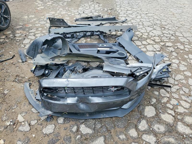 60850046 :رقم المزاد ، 1FATP8FF9H5212127 vin ، 2017 Ford Mustang مزاد بيع