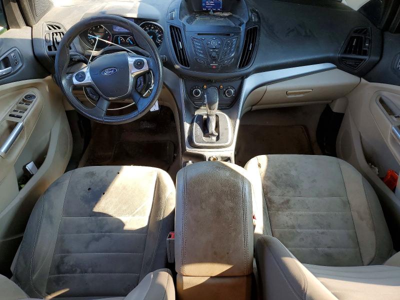 2013 Ford Escape მანქანა იყიდება აუქციონზე, vin: 1FMCU9G90DUC95573, აუქციონის ნომერი: 61937716