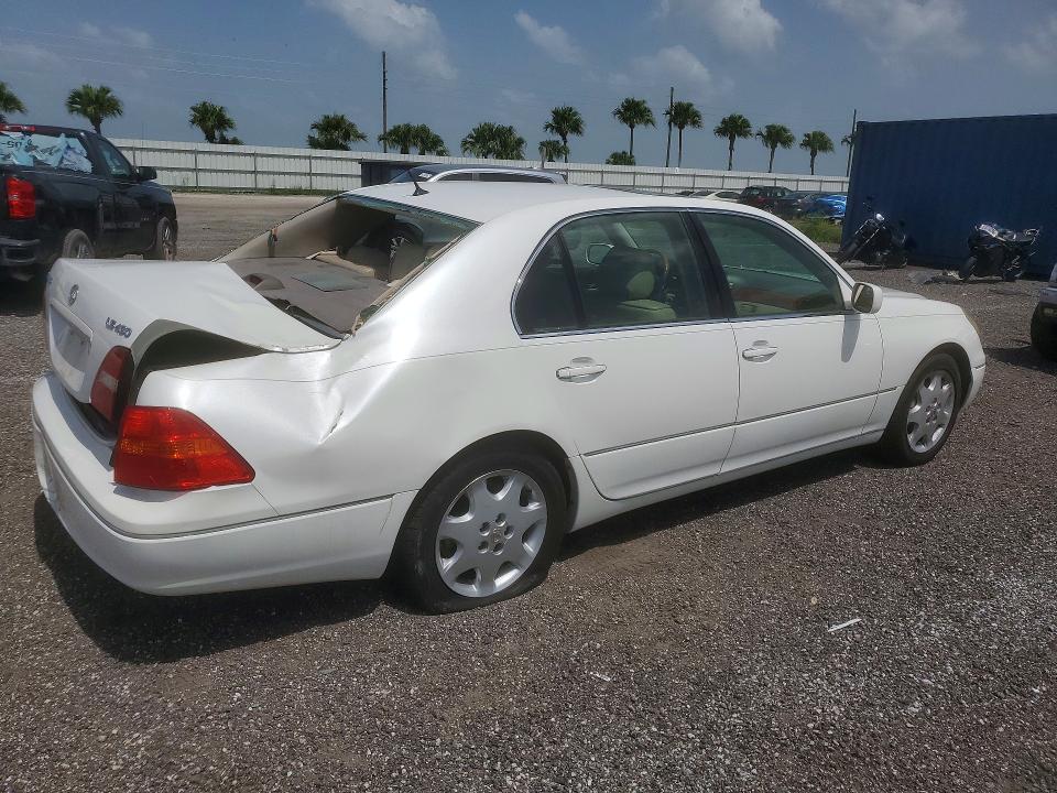 60170366 :رقم المزاد ، JTHBN30F520064133 vin ، 2002 Lexus Ls مزاد بيع