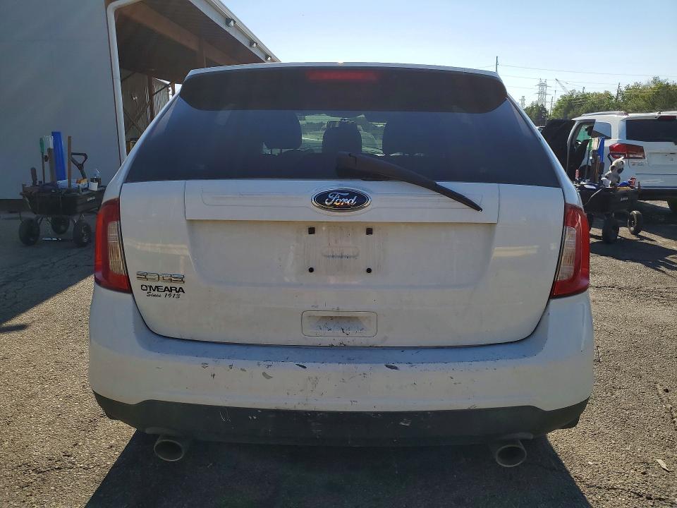 61342776 :رقم المزاد ، 2FMDK3GC3EBB38789 vin ، 2014 Ford Edge مزاد بيع
