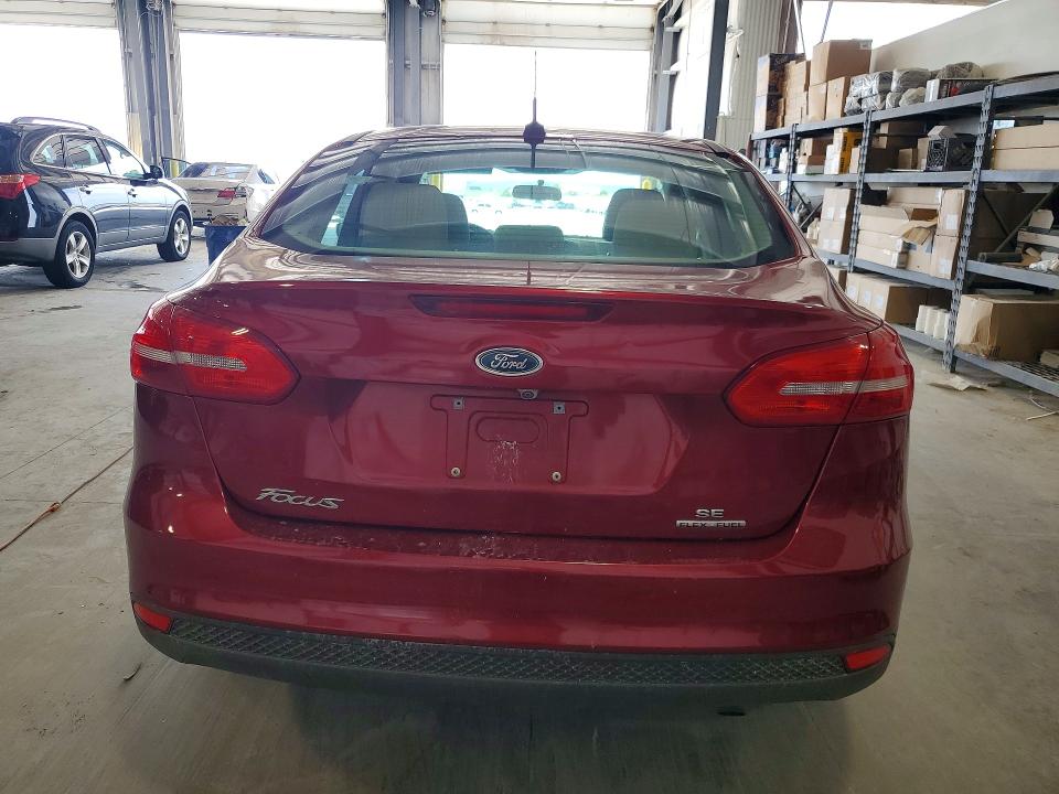 2015 Ford Focus მანქანა იყიდება აუქციონზე, vin: 1FADP3F26FL374875, აუქციონის ნომერი: 60255256