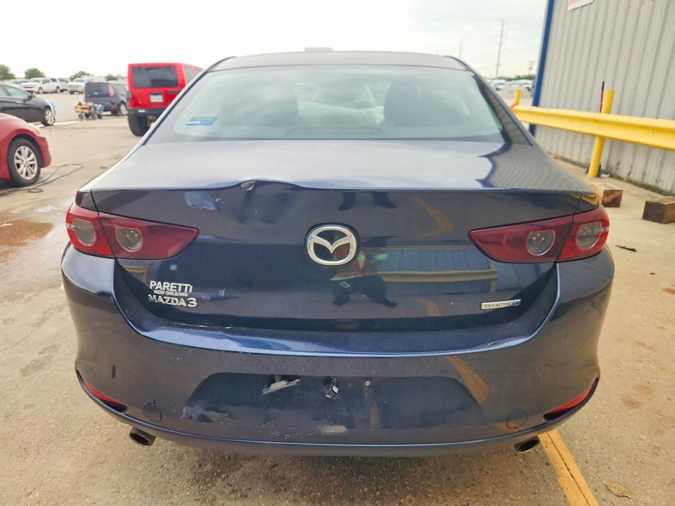 60677776 :رقم المزاد ، 3MZBPABL7LM136738 vin ، 2020 Mazda 3 مزاد بيع