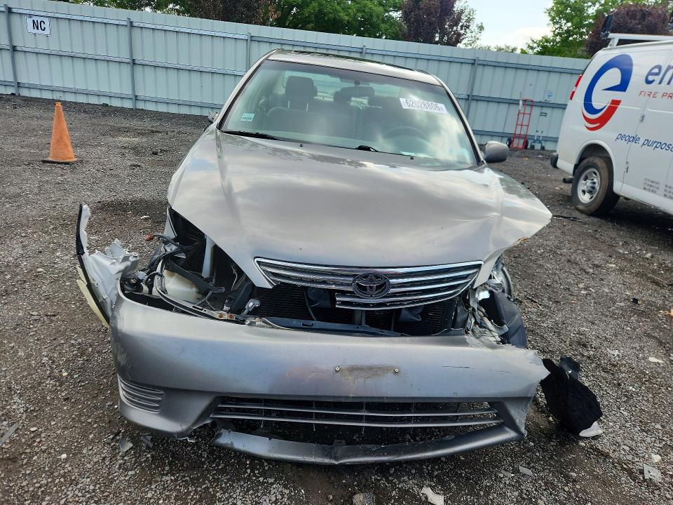 Продажа на аукционе авто 2005 Toyota Camry, vin: 4T1BF30K65U617831, номер лота: 62028806