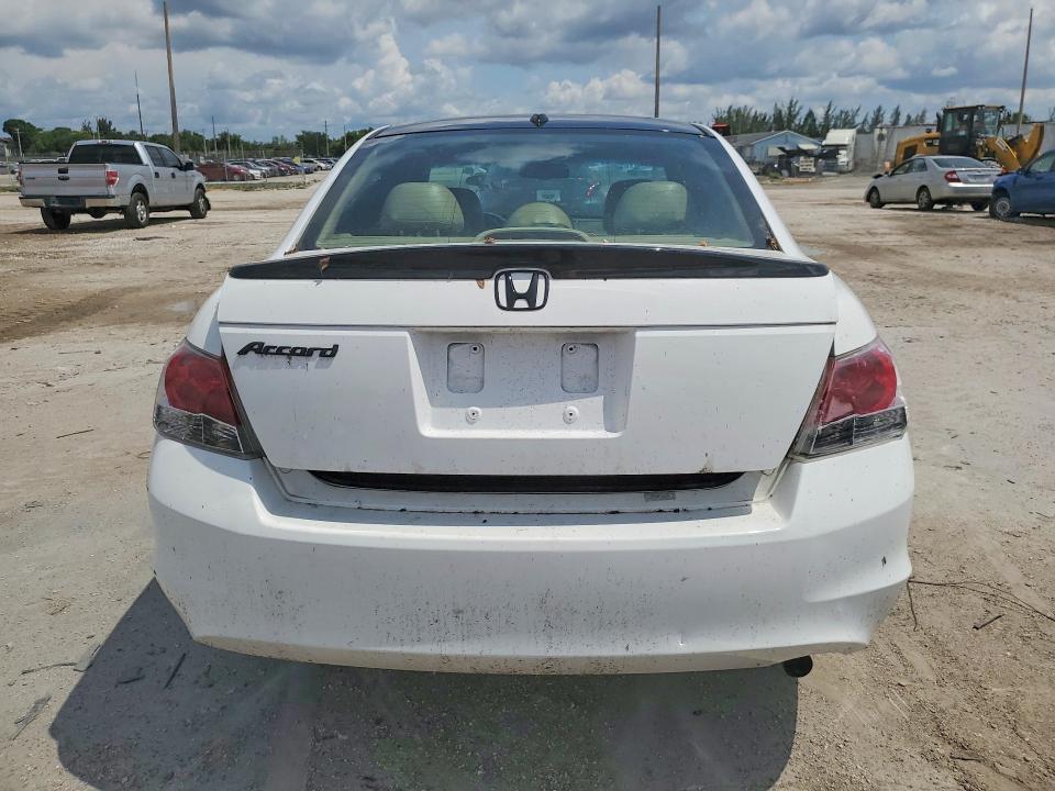 62974196 :رقم المزاد ، 1HGCP26888A032526 vin ، 2008 Honda Accord مزاد بيع
