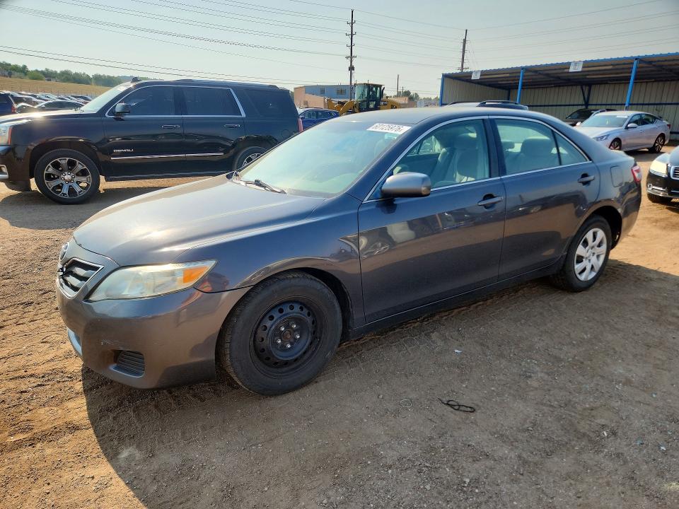 60125976 :رقم المزاد ، 4T1BF3EK2BU180785 vin ، 2011 Toyota Camry مزاد بيع