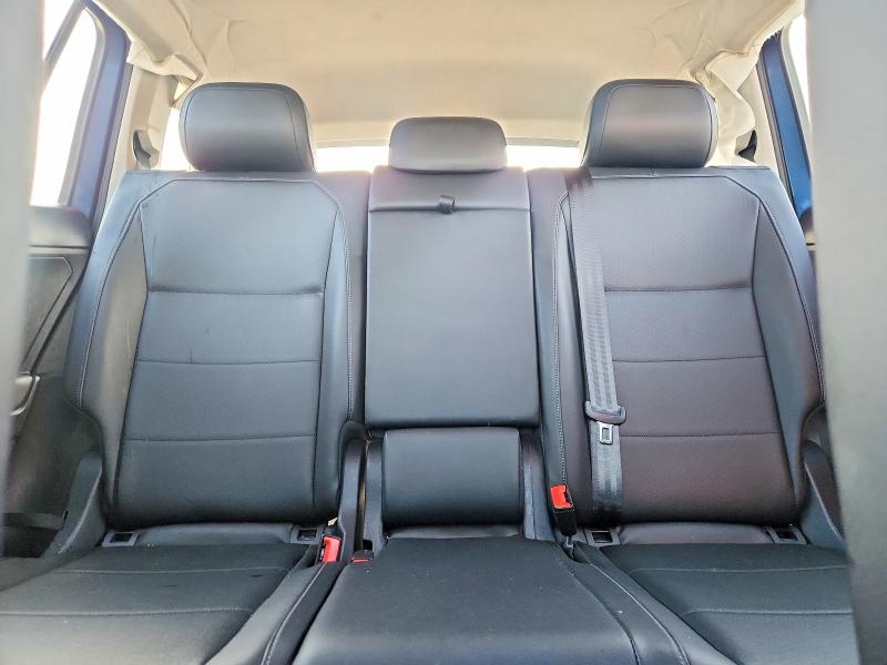 2018 Volkswagen Tiguan მანქანა იყიდება აუქციონზე, vin: 3VV3B7AX2JM162658, აუქციონის ნომერი: 60972206