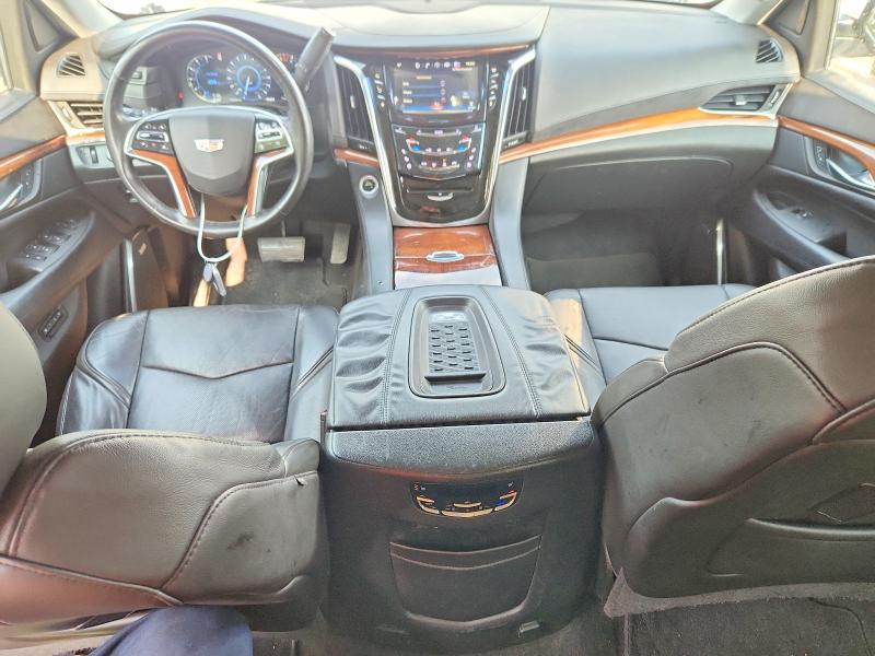 61552236 :رقم المزاد ، 1GYS4JKJ2GR245827 vin ، 2016 Cadillac Escalade مزاد بيع
