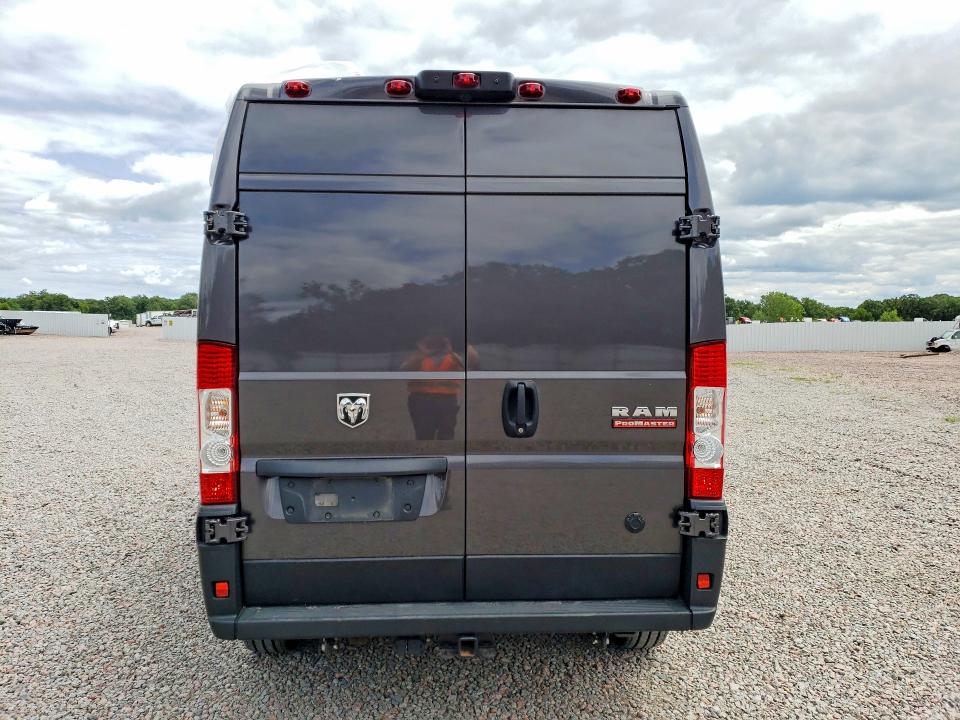 60941766 :رقم المزاد ، 3C6LRVDG7ME512513 vin ، 2021 Ram Promaster 2500 مزاد بيع