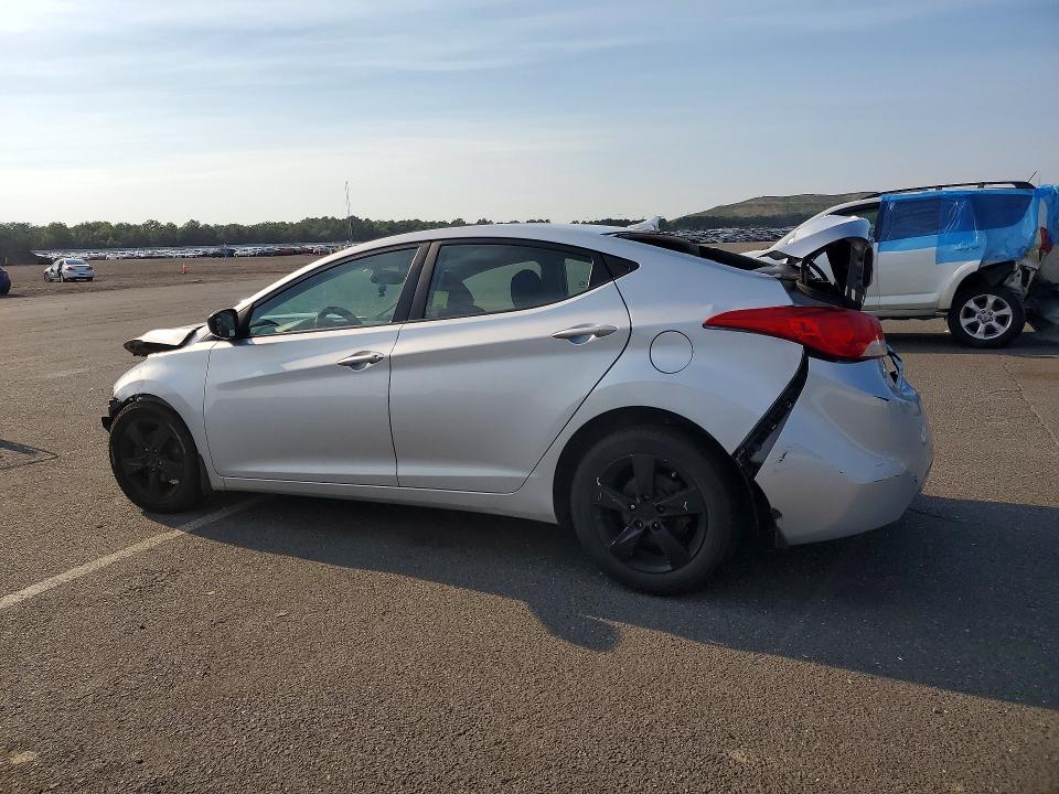 2013 Hyundai Elantra მანქანა იყიდება აუქციონზე, vin: 5NPDH4AE7DH195633, აუქციონის ნომერი: 61305866