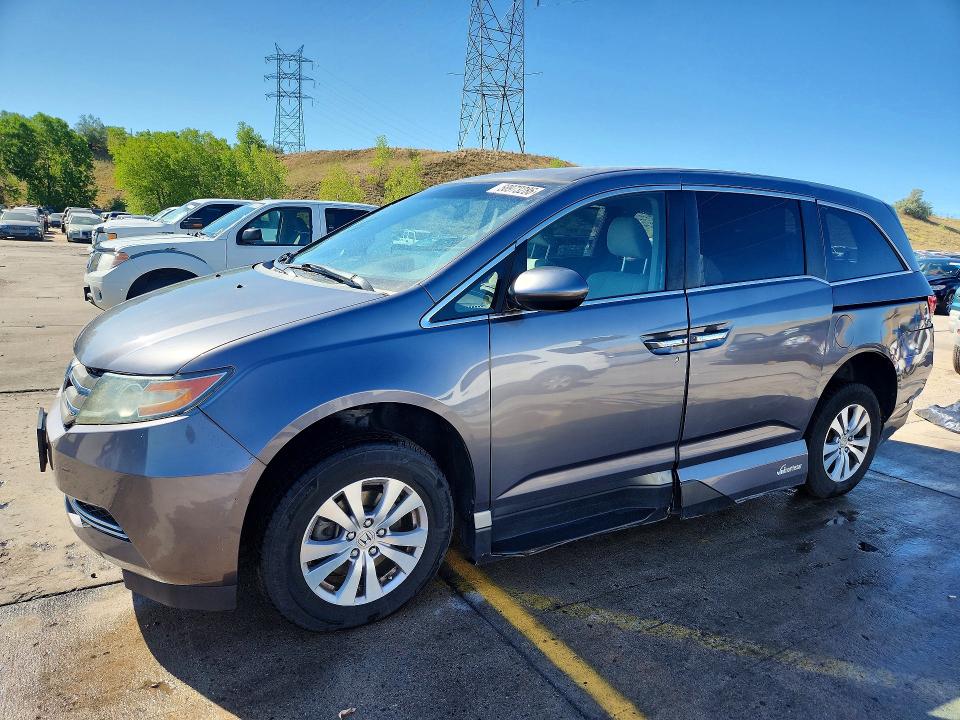 58973286 :رقم المزاد ، 5FNRL5H49FB040753 vin ، 2015 Honda Odyssey مزاد بيع