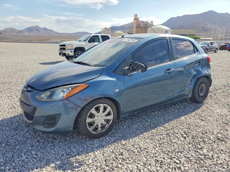 2014 Mazda Mazda2 მანქანა იყიდება აუქციონზე, vin: JM1DE1KY8E0177754, აუქციონის ნომერი: 61542246