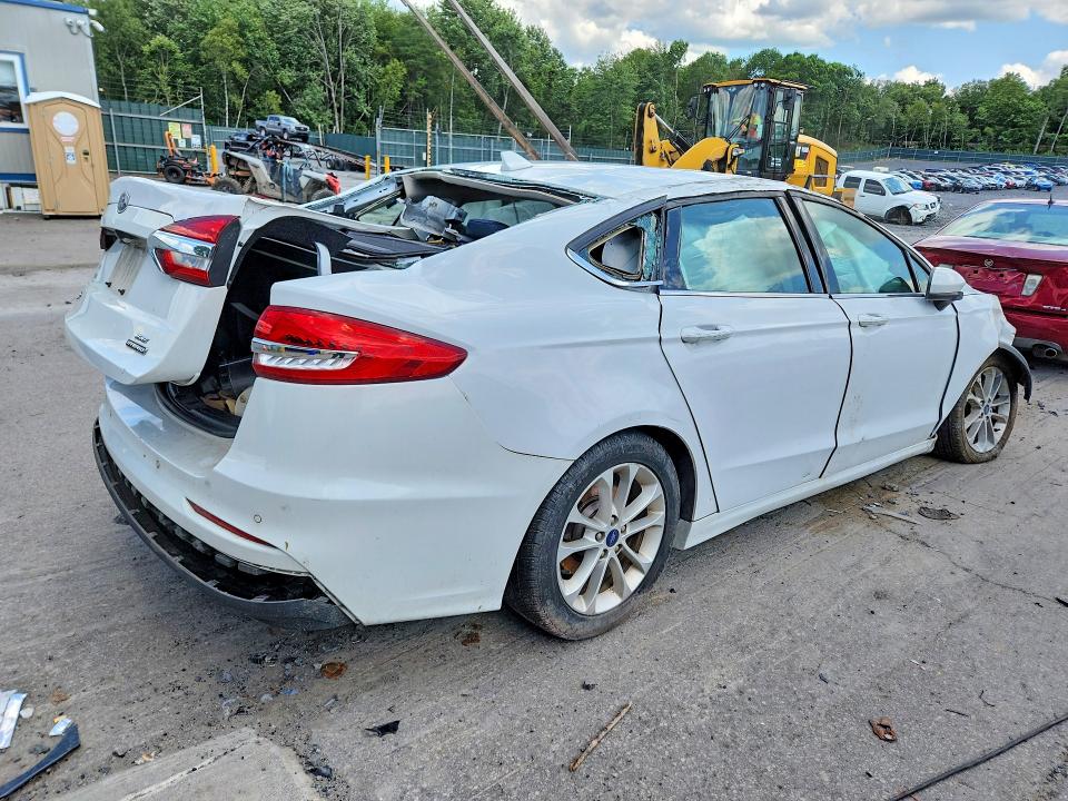 2020 Ford Fusion მანქანა იყიდება აუქციონზე, vin: 3FA6P0LUXLR234399, აუქციონის ნომერი: 62157476