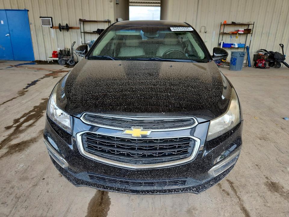 62652026 :رقم المزاد ، 1G1PE5SB7F7139112 vin ، 2015 Chevrolet Cruze مزاد بيع