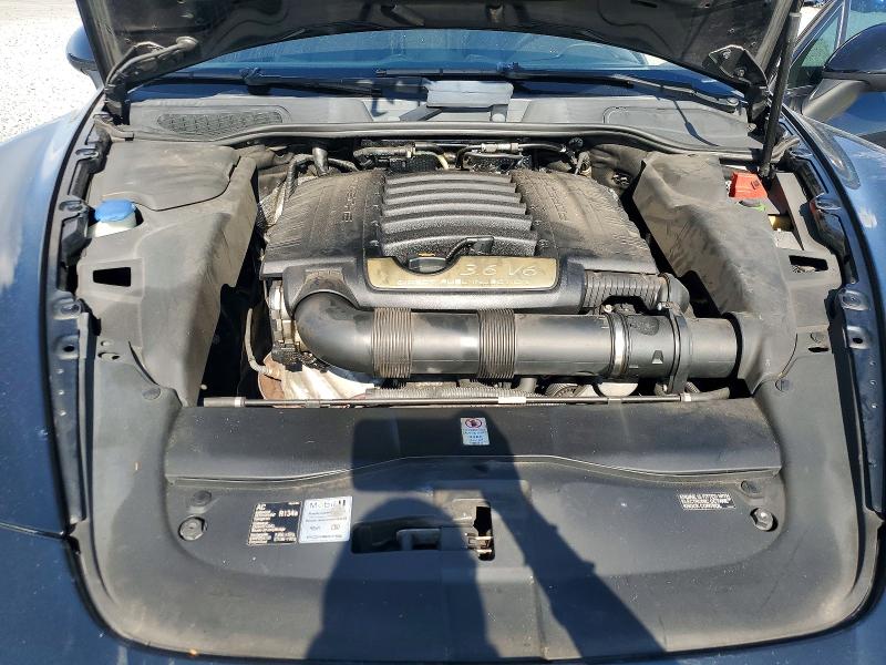 60430366 :رقم المزاد ، WP1AA2A25ELA97424 vin ، 2014 Porsche Cayenne مزاد بيع