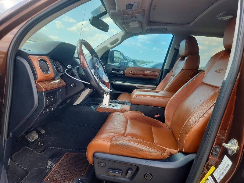 85968125 :رقم المزاد ، 5TFGW5F12GX208344 vin ، 2016 Toyota Tundra مزاد بيع