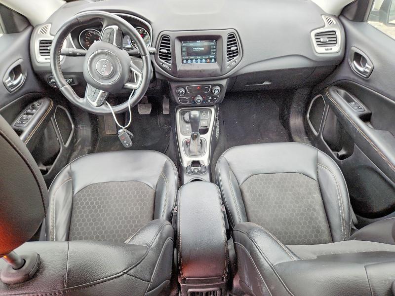 2018 Jeep Compass მანქანა იყიდება აუქციონზე, vin: 3C4NJDBB1JT261831, აუქციონის ნომერი: 85971525