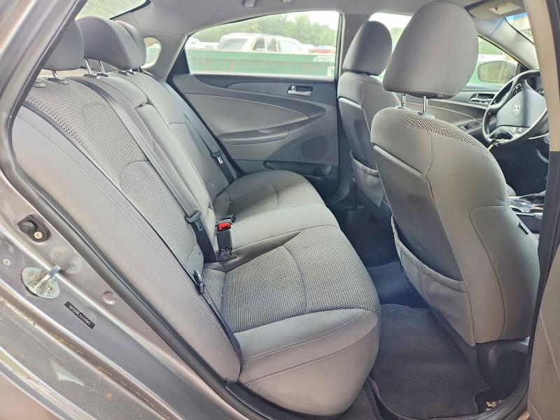 61782486 :رقم المزاد ، 5NPEB4AC3CH349905 vin ، 2012 Hyundai Sonata مزاد بيع