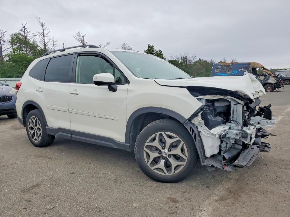 61572676 :رقم المزاد ، JF2SKAJC7MH526118 vin ، 2021 Subaru Forester مزاد بيع