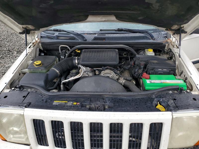 60209536 :رقم المزاد ، 1J8HG48N56C104926 vin ، 2006 Jeep Commander مزاد بيع