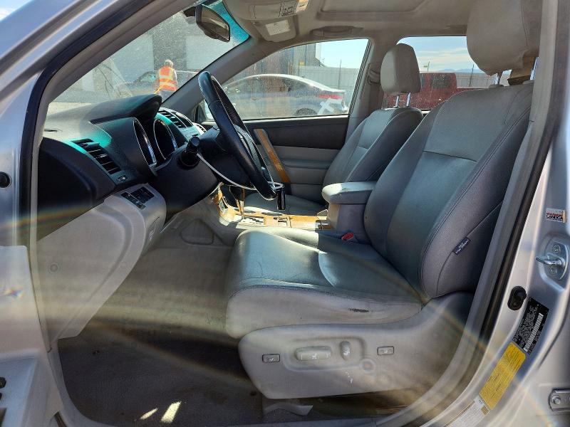 61812406 :رقم المزاد ، JTEEW44A282009535 vin ، 2008 Toyota Highlander مزاد بيع