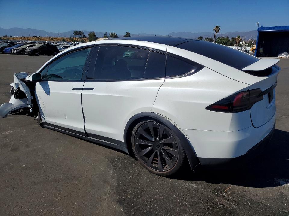 61587186 :رقم المزاد ، 7SAXCDE58PF404180 vin ، 2023 Tesla Model X مزاد بيع