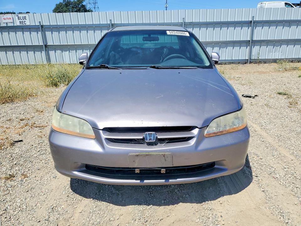 2000 Honda Accord მანქანა იყიდება აუქციონზე, vin: 1HGCG1645YA058377, აუქციონის ნომერი: 59340986