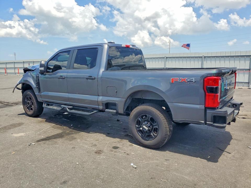 Продажа на аукционе авто 2023 Ford F350, vin: 1FT8W3BA0PED40447, номер лота: 61783666