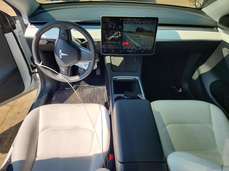 62624906 :رقم المزاد ، 7SAYGAEE0RF098764 vin ، 2024 Tesla Model Y مزاد بيع