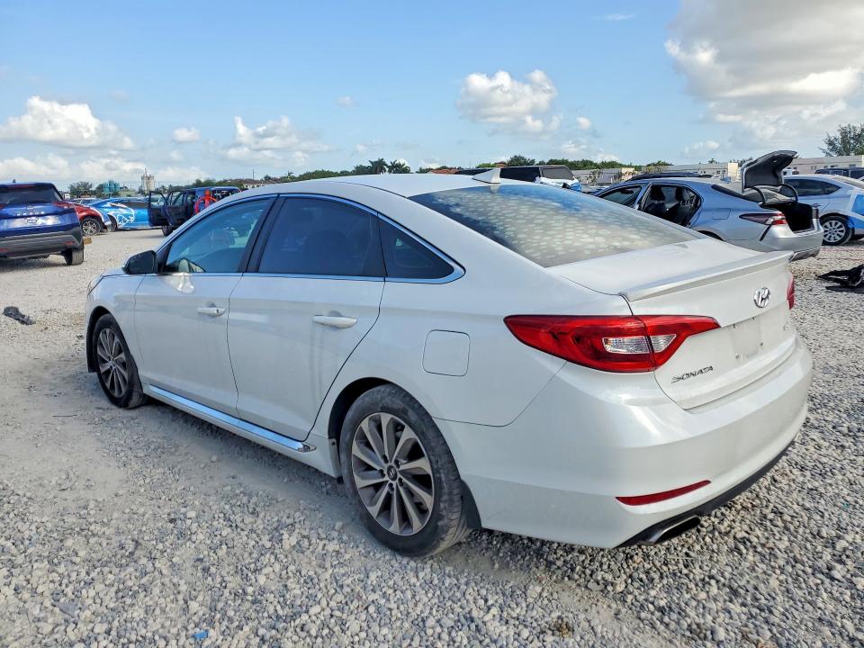 64506156 :رقم المزاد ، 5NPE34AF6FH062828 vin ، 2015 Hyundai Sonata مزاد بيع