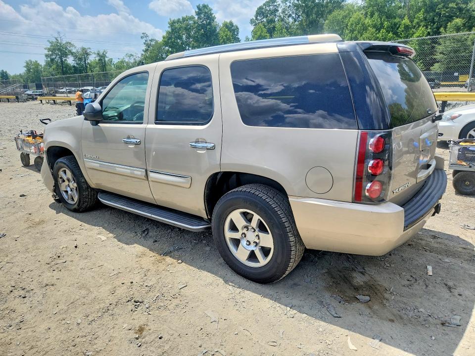 59369636 :رقم المزاد ، 1GKFK638X7J325420 vin ، 2007 Gmc Yukon مزاد بيع