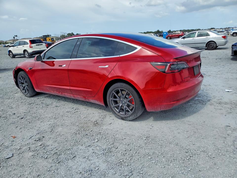 59775316 :رقم المزاد ، 5YJ3E1EB2KF387217 vin ، 2019 Tesla Model 3 مزاد بيع