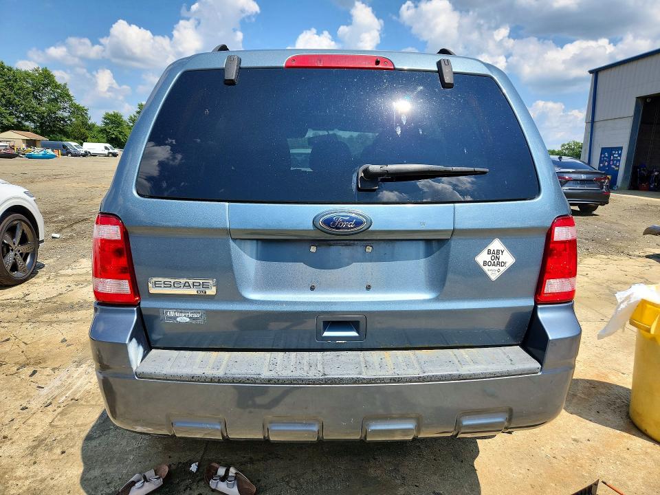 63644646 :رقم المزاد ، 1FMCU9D71BKA30835 vin ، 2011 Ford Escape مزاد بيع