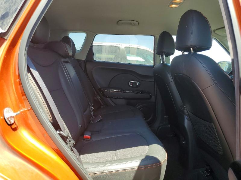 2018 Kia Soul მანქანა იყიდება აუქციონზე, vin: KNDJX3AA9J7572427, აუქციონის ნომერი: 62445096