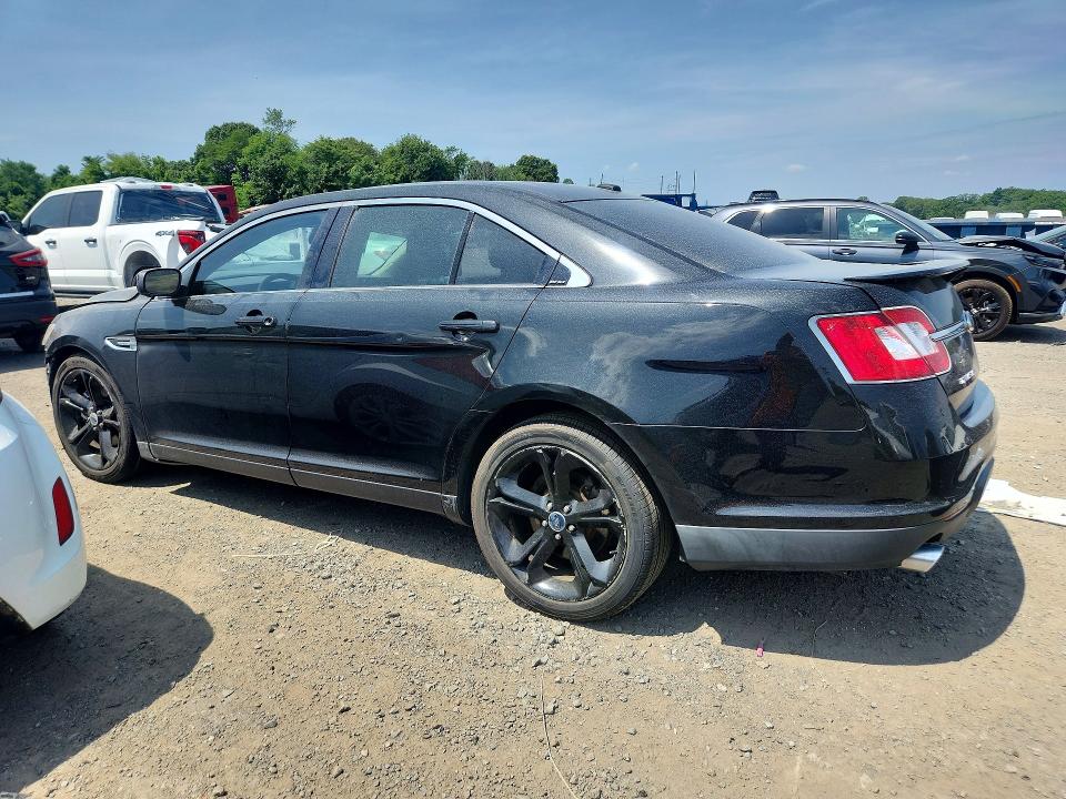 60553766 :رقم المزاد ، 1FAHP2KT8BG143621 vin ، 2011 Ford Taurus مزاد بيع