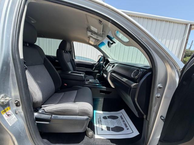 Продаж на аукціоні авто 2017 Toyota Tundra, vin: 5TFDW5F14HX661157, номер лоту: 59731266