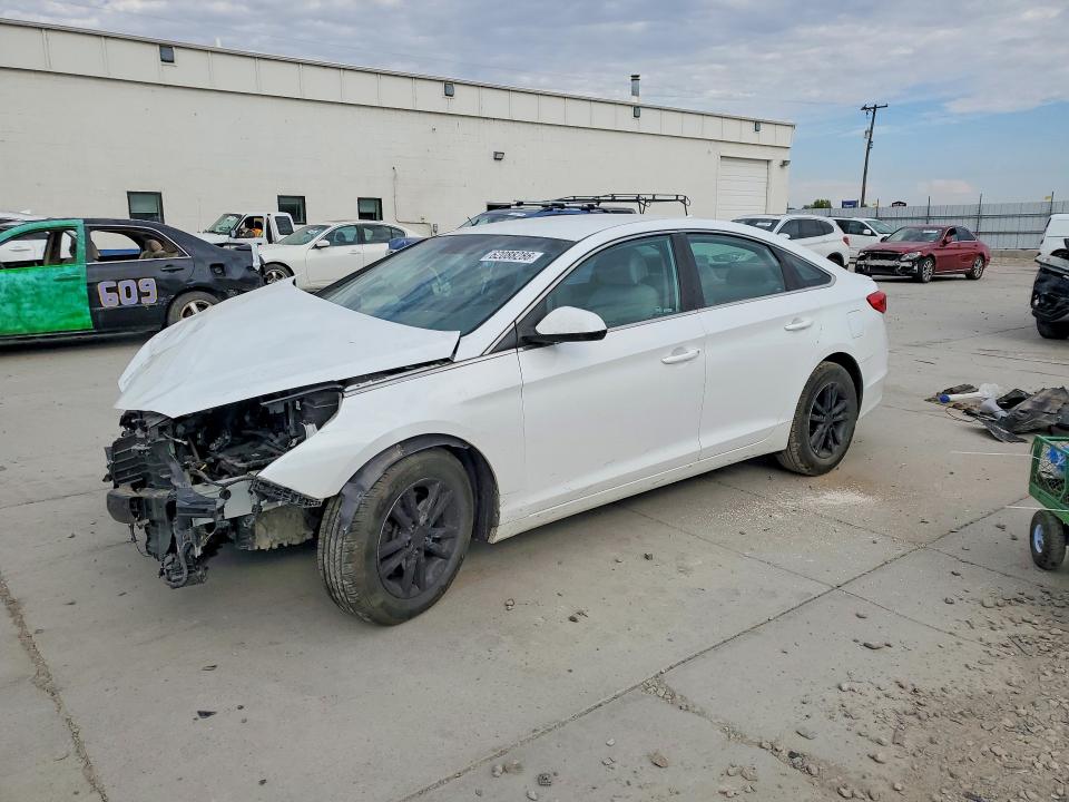 62088286 :رقم المزاد ، 5NPE24AF8HH441187 vin ، 2017 Hyundai Sonata مزاد بيع