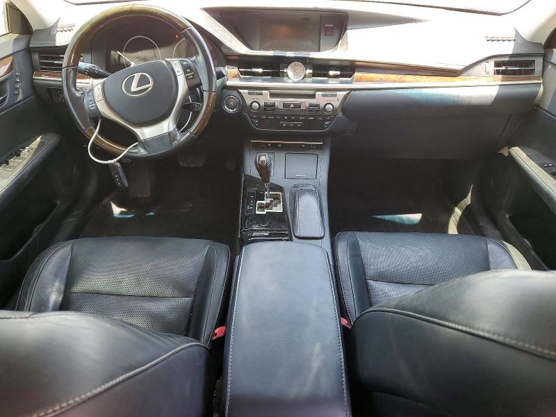 60066526 :رقم المزاد ، JTHBK1GG1F2208931 vin ، 2015 Lexus Es مزاد بيع