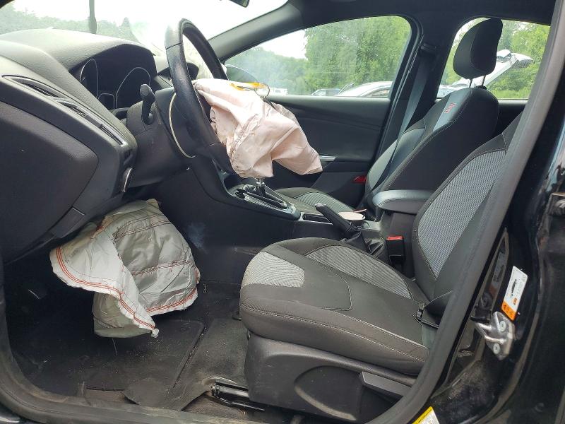60854736 :رقم المزاد ، 1FADP3L99GL224357 vin ، 2016 Ford Focus مزاد بيع