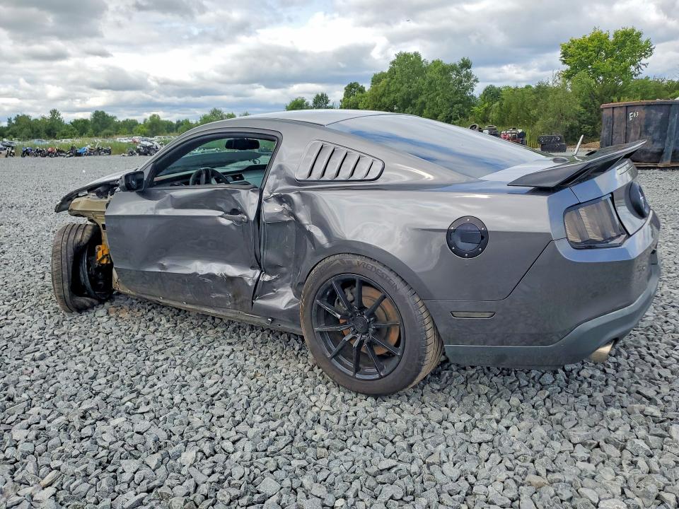 62034596 :رقم المزاد ، 1ZVBP8CH0A5123948 vin ، 2010 Ford Mustang مزاد بيع