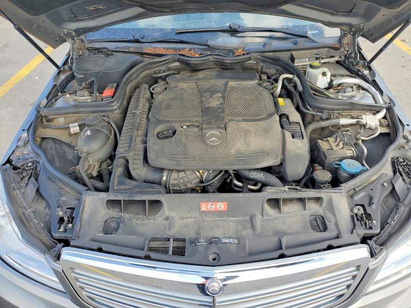Продажа на аукционе авто 2013 Mercedes-benz C, vin: WDDGF8AB3DR244096, номер лота: 61531666