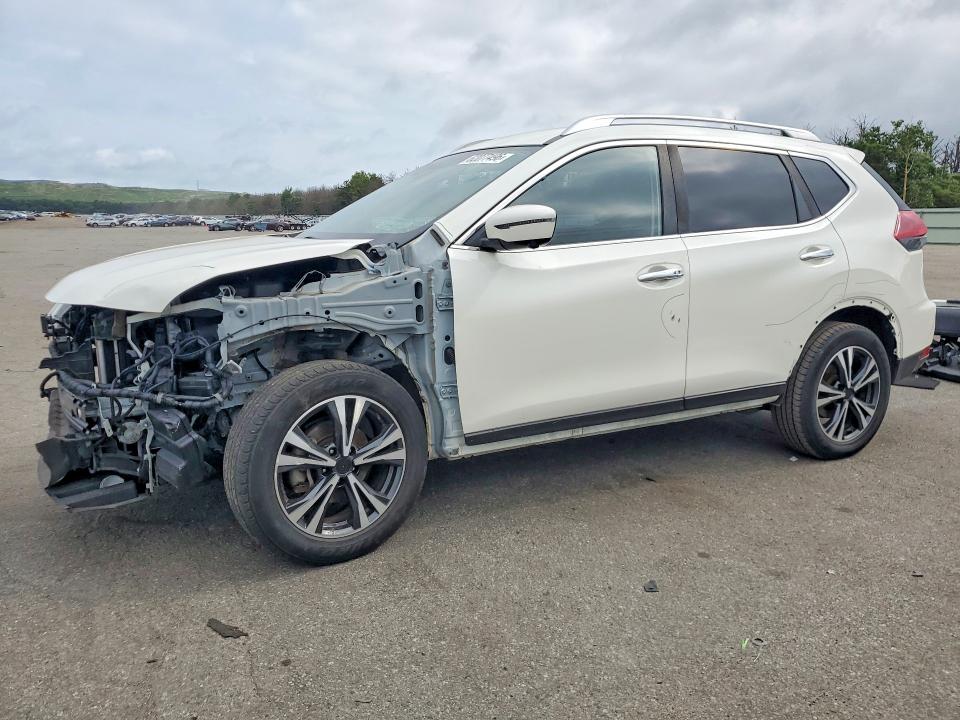 Продажа на аукционе авто 2020 Nissan Rogue, vin: JN8AT2MV1LW139752, номер лота: 62077496