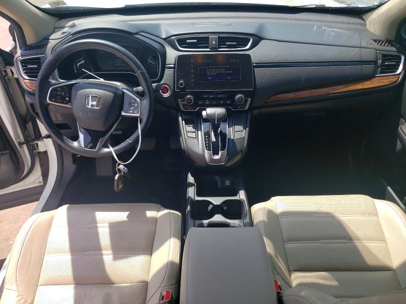 61088996 :رقم المزاد ، 2HKRW2H97JH625696 vin ، 2018 Honda Cr-v مزاد بيع