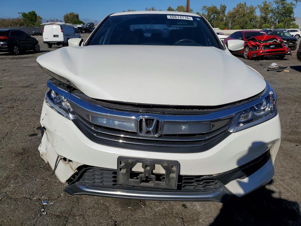 Продажа на аукционе авто 2016 Honda Accord, vin: 1HGCR2F54GA019657, номер лота: 60614716