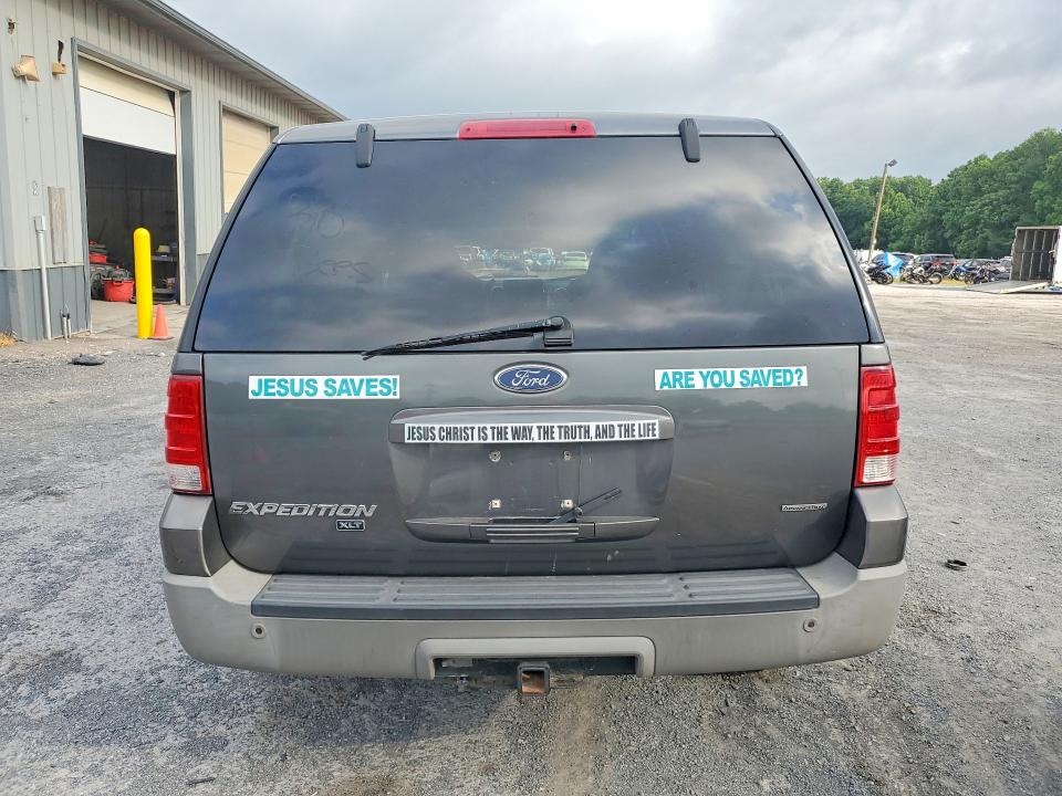61764256 :رقم المزاد ، 1FMPU16LX3LA95496 vin ، 2003 Ford Expedition مزاد بيع