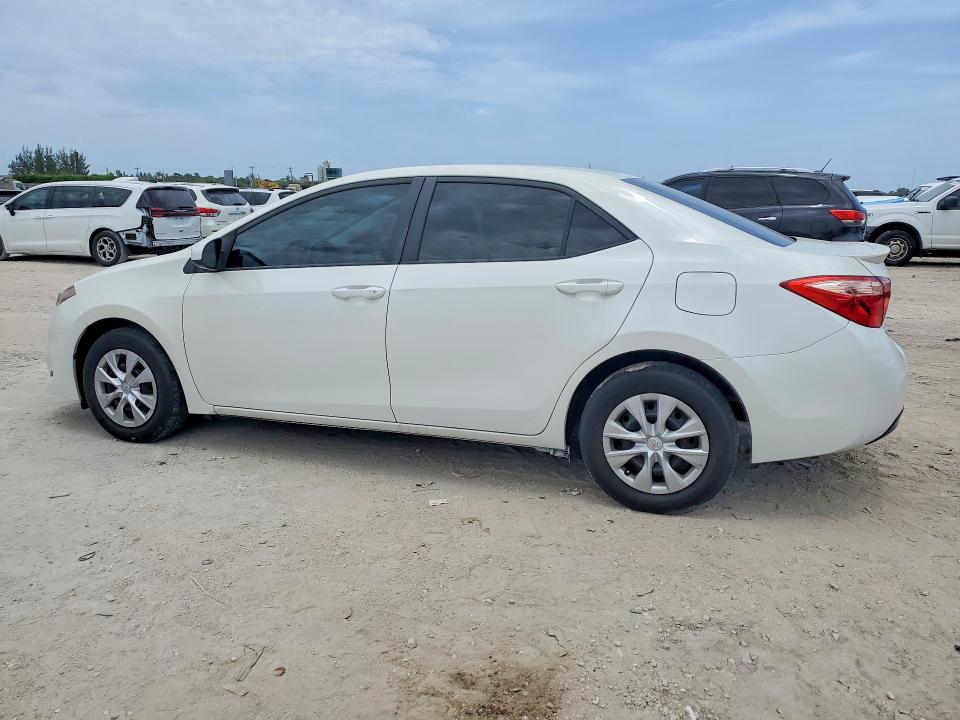 Продаж на аукціоні авто 2018 Toyota Corolla, vin: 5YFBPRHE2JP833461, номер лоту: 59735156