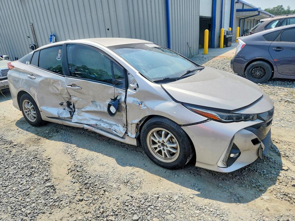 Продажа на аукционе авто 2021 Toyota Prius Prime, vin: JTDKAMFP5M3171557, номер лота: 63060386