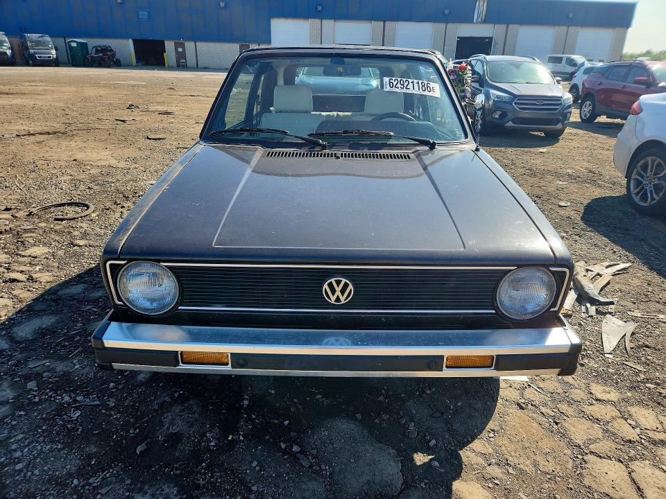 62921186 :رقم المزاد ، WVWCA0151HK036218 vin ، 1987 Volkswagen Cabriolet مزاد بيع