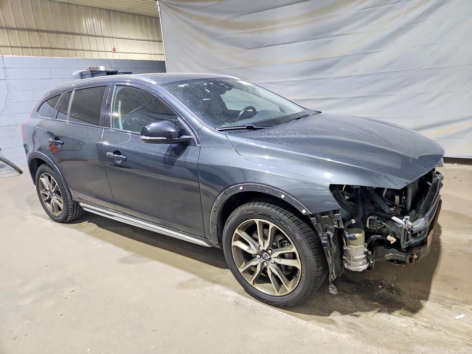 Aukcja sprzedaży 2015 Volvo V60 Cross Country, vin: YV4612HK4F1001516, numer aukcji: 60617486