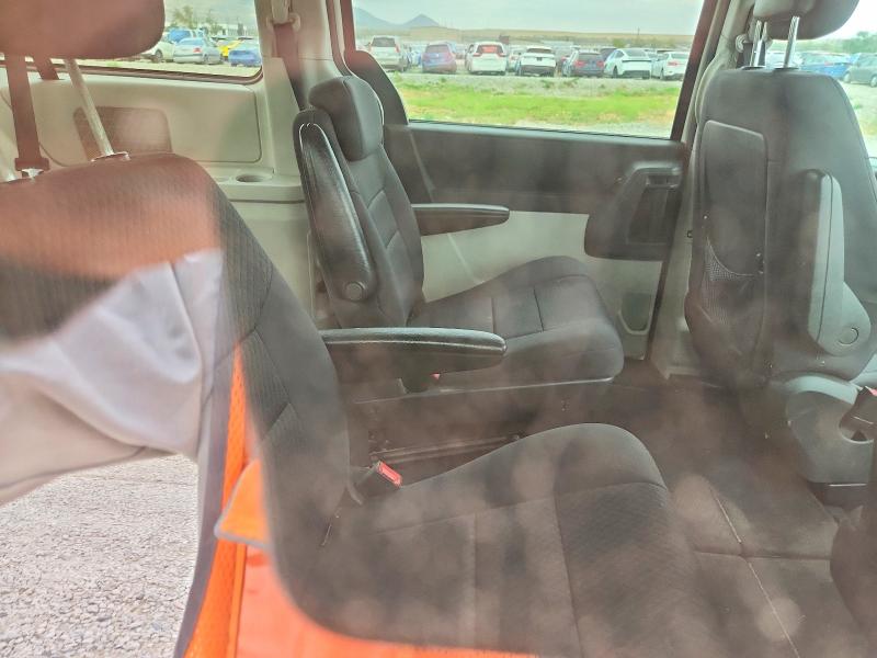 61916606 :رقم المزاد ، 2D4RN5D11AR445124 vin ، 2010 Dodge Grand Caravan مزاد بيع